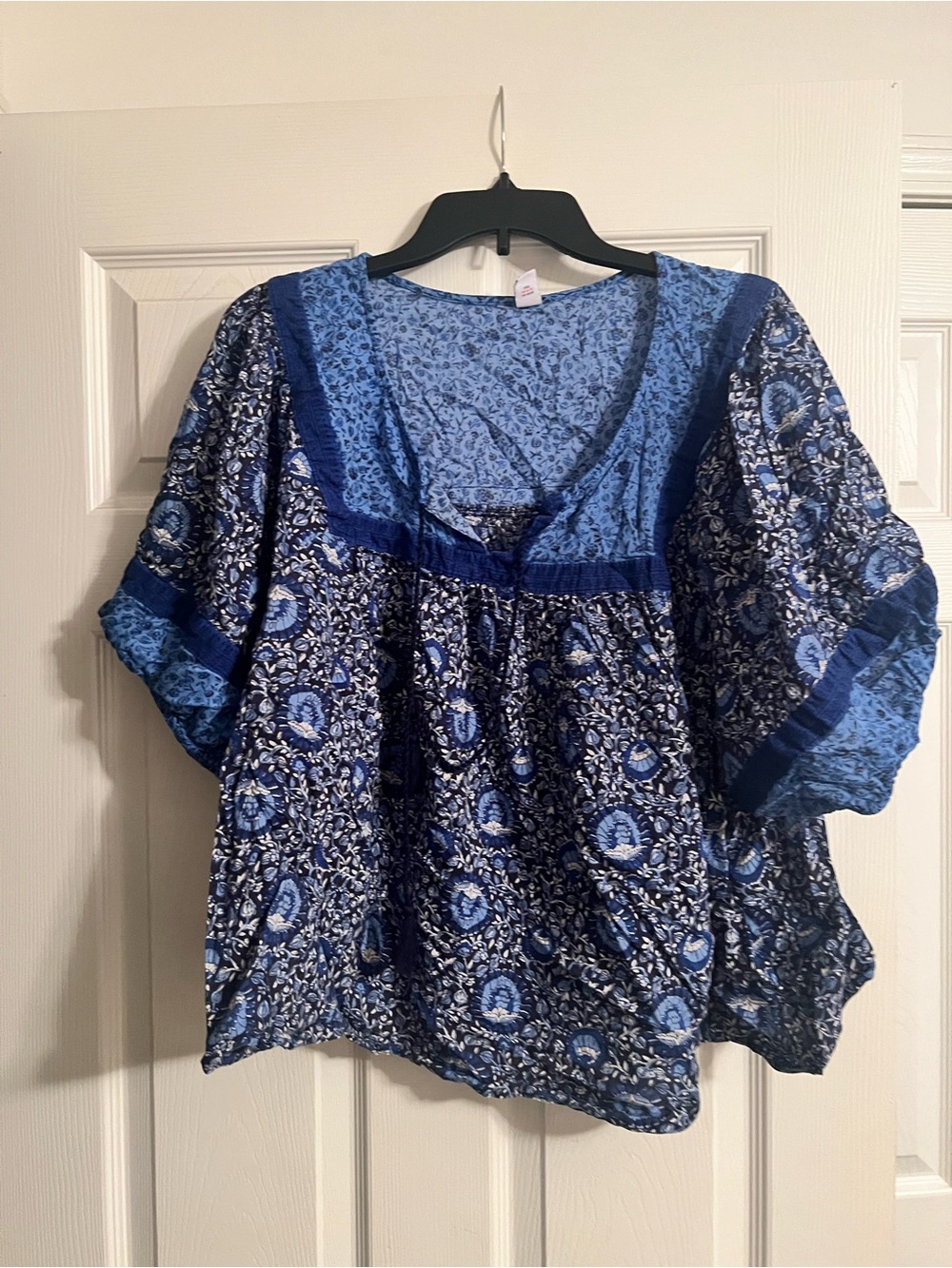 Old Navy Blue Floral Smocked Peasant Blouse